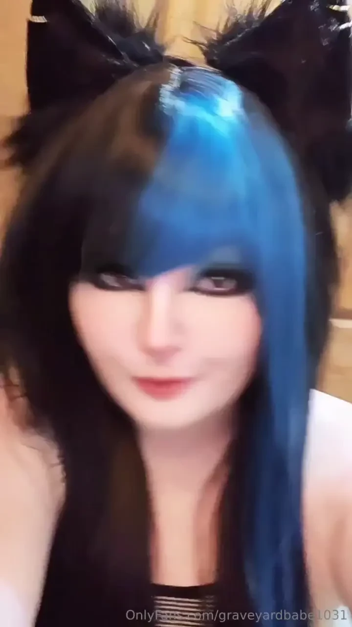 Such a pretty face to squirt all over 33 