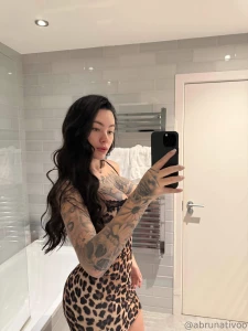 Let s see who can tame me tonight drop a if you think you can