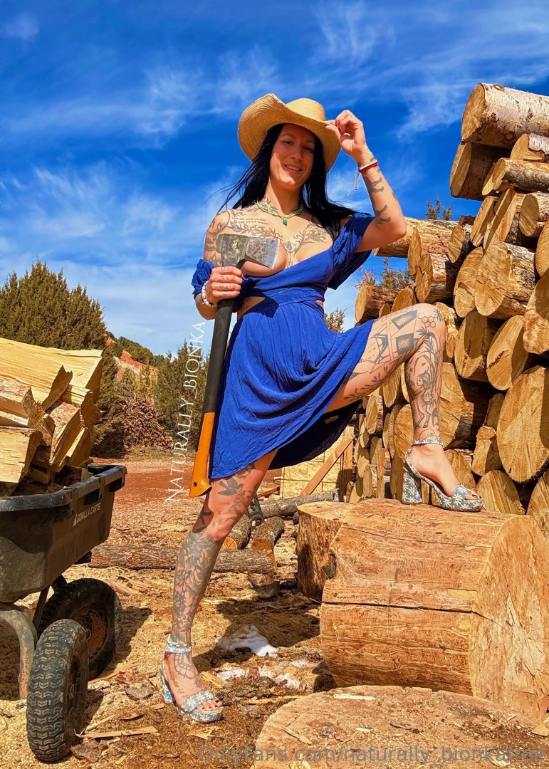 Need help with your morning wood part 1 