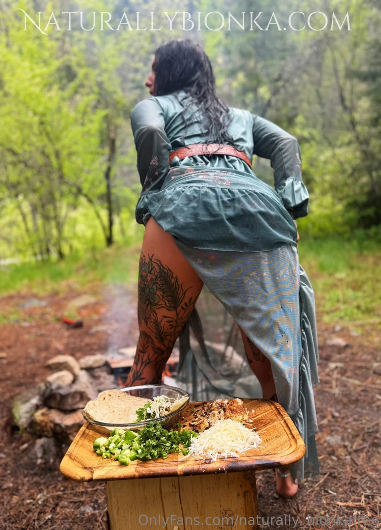 Fish tacos in the rain 