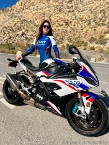 I only simp for bmw s