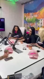 Eu fui gravar um podcast e olha o que aconteceu depois nunca havia