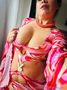 Alguien sabe si existe la barbie milf playboy scroleen a la derecha
