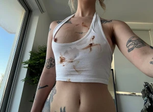 Covered in mud and cum wanna see how this happened