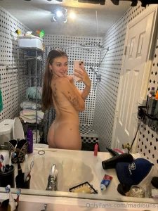 Something extra sweet for the new week hope this makes you stay in bed