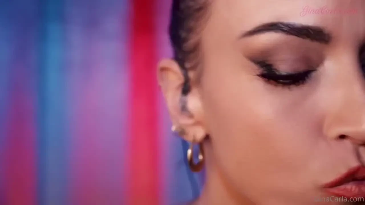 Exclusive asmr up close extreme mouth sounds 