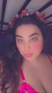 My vip page is on sale for 3 50 for valentine s day come see what you
