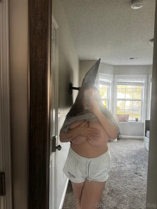 Whoever buys all my content gets free content for the month dm me on