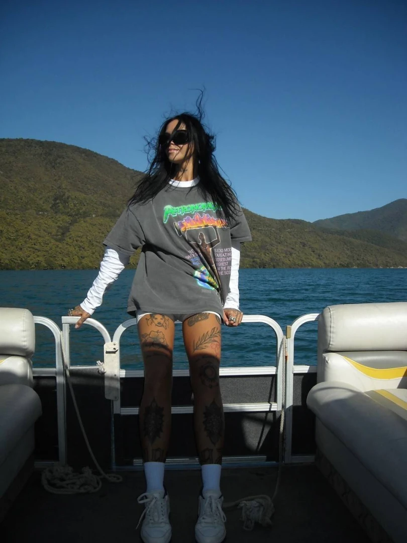 I ve put together a collection of random photos while scrolling part 7 