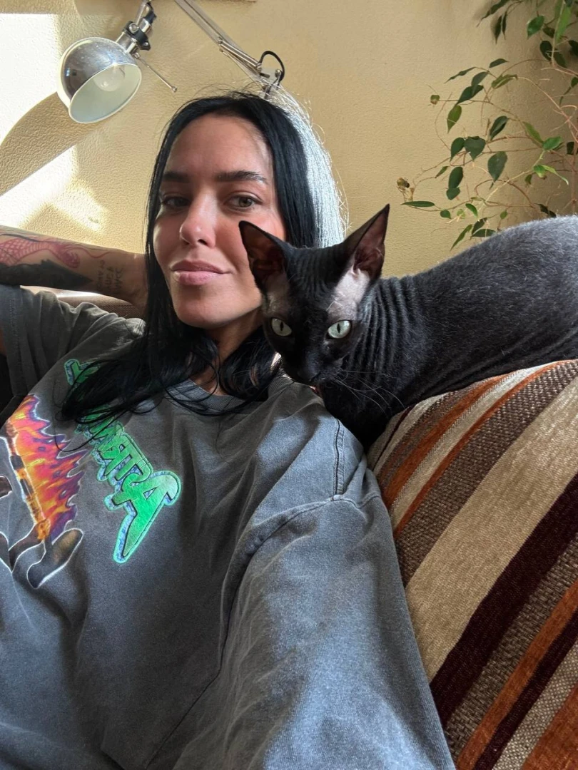 I ve put together a collection of random photos while scrolling part 3 