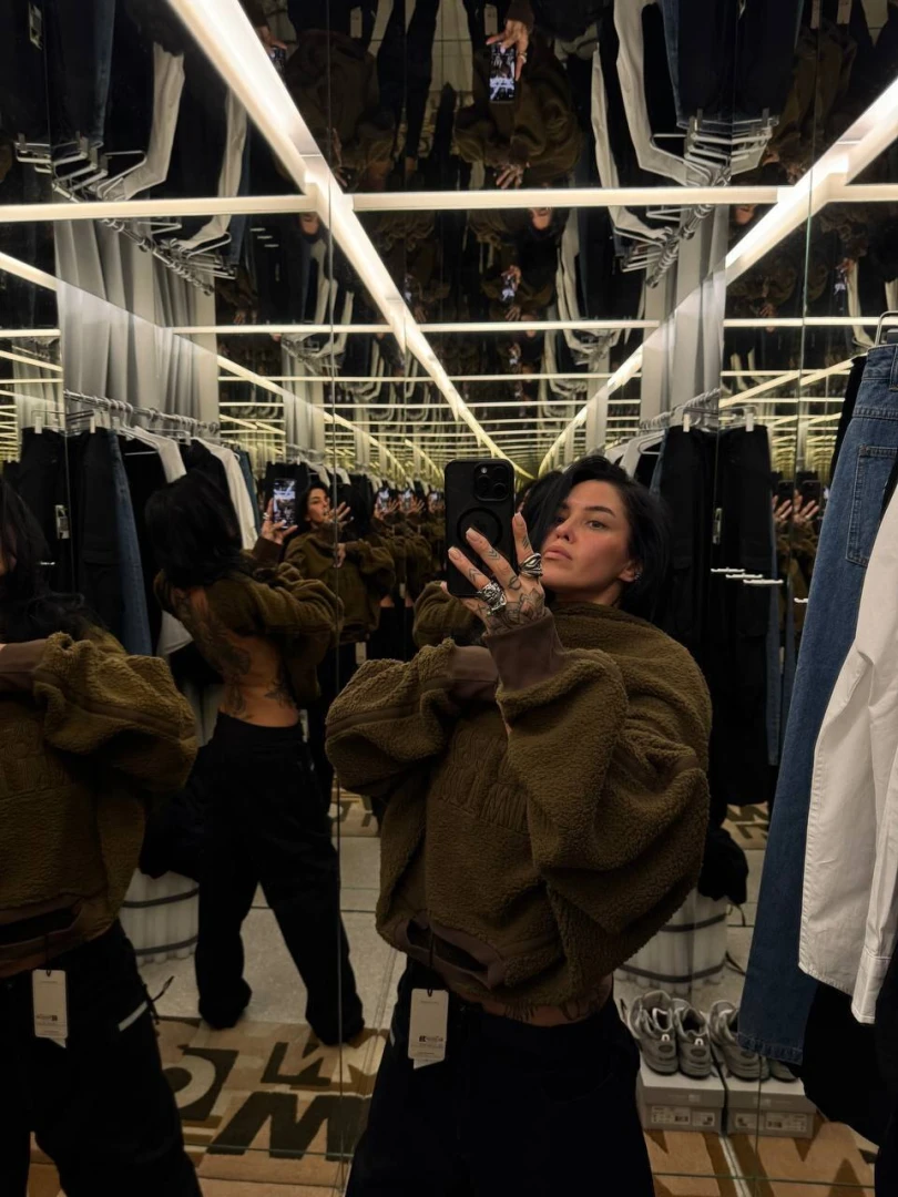 I m picking out a new year s gift for myself ever since santa stopped 