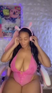 Pov how i get ready to stream