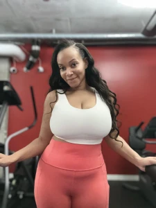 Gym time means tight clothes and even tighter curves you watching