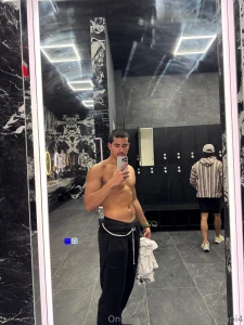 Hot and sweaty just how you like it can i pump this into you part 3