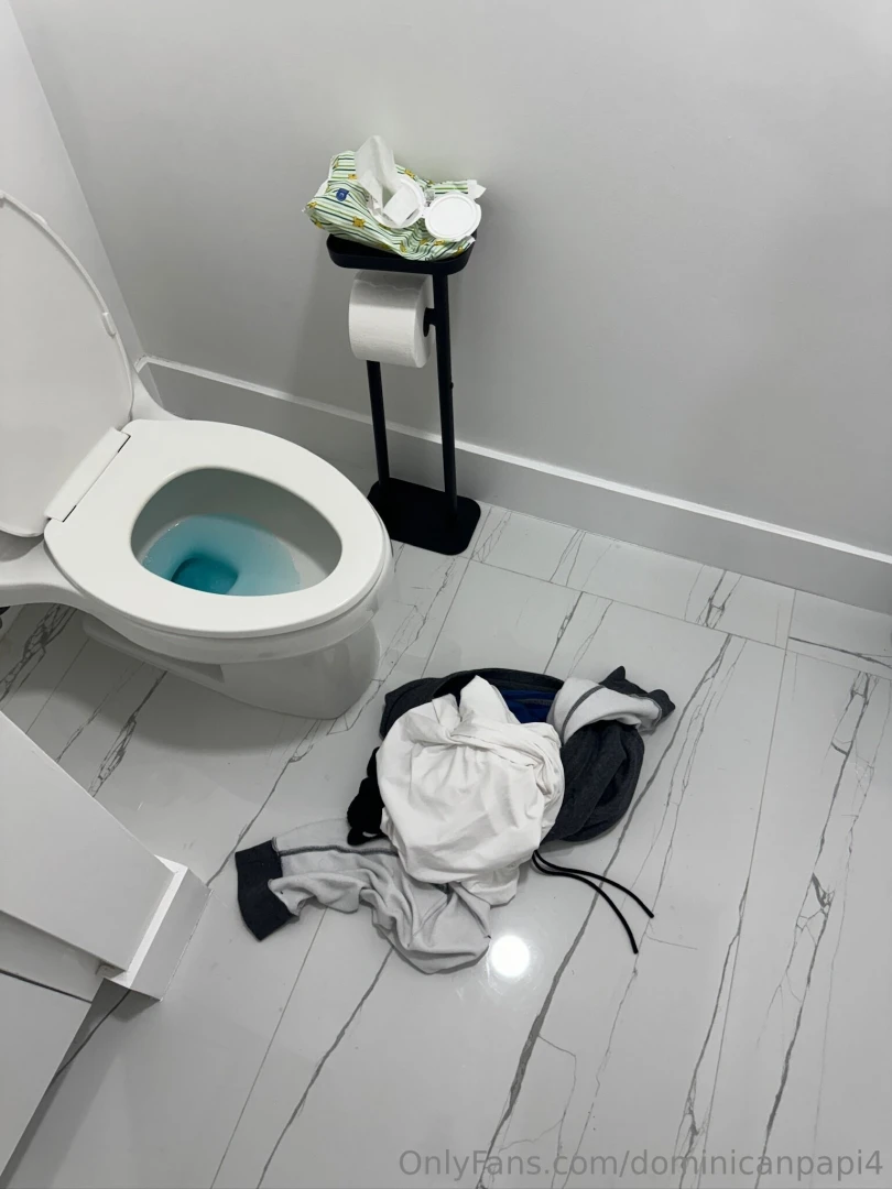 Getting freaky in miami only choosing 50 of you to receive all my 