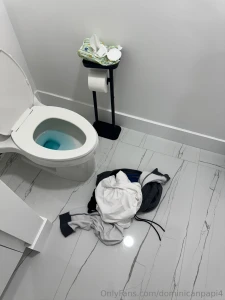 Getting freaky in miami only choosing 50 of you to receive all my