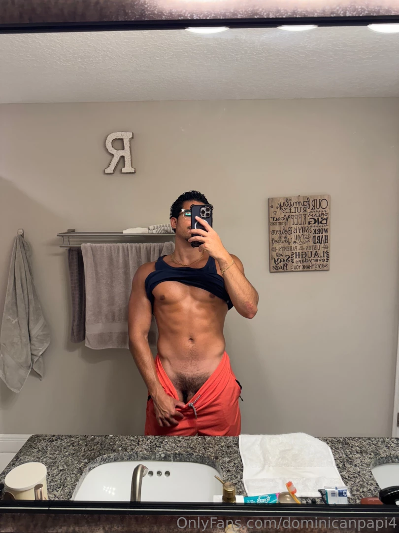 Peekaboo should i drop some ass content i know how bad yall been 