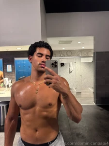 Hot sweaty and ready check dms