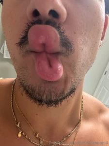 Swipe to gimme kiss 24 hour flash sale in dms now