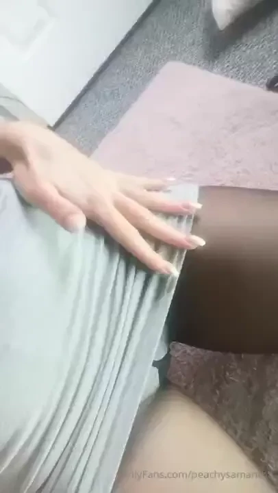 Making some content for onlyallsites stockings tights ans feet 