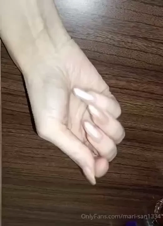 Don t make me wait i could always get the idea of using my nails on 