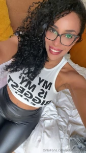 What s the hottest thing on your mind to start off a good weekend