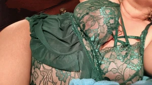 Green is my favorite color need some of it to get some new christmas part 7