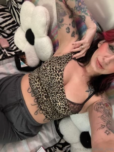 Sent out a bunch of customs this morning hmu if you are interested in