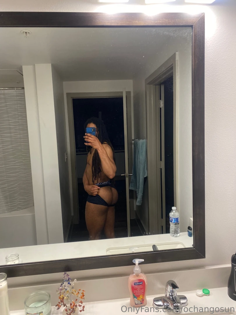 I m such a nasty gym slut ripped these in the locker room n bust a nut 