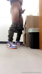 When i used to stroke work wit the bathroom door open