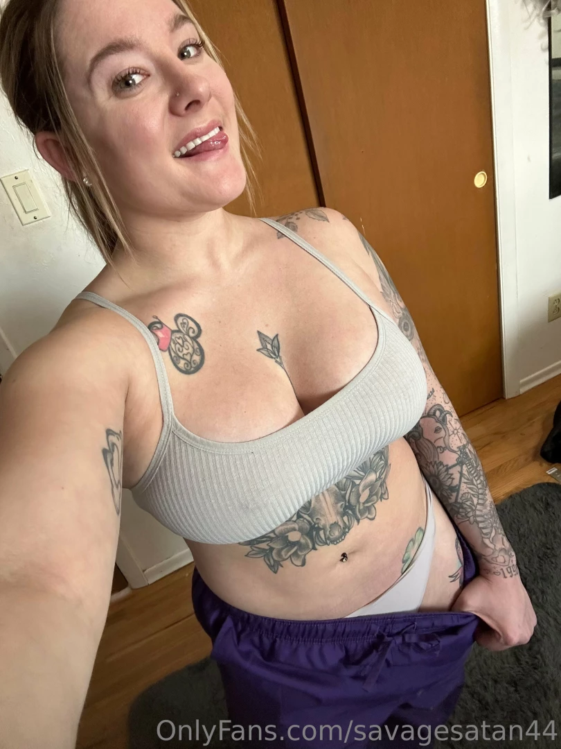 I can give you more than a peek if you hmu 