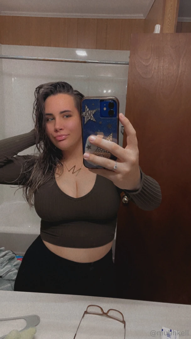 Tons of posts going up on my vip page kel48vip 9 sale kel48vip no ppv 