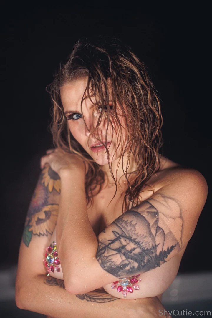 I was so nervous whenever my photographer told me it was time to get part 2 