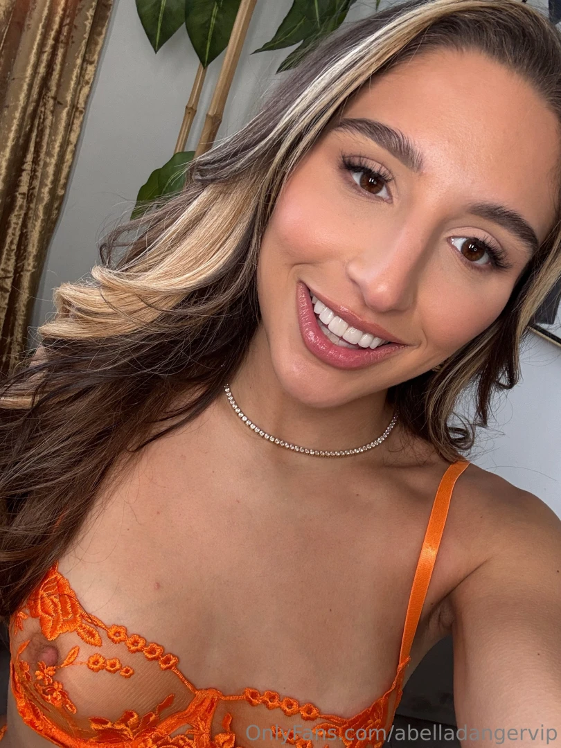 Abelladangervip1 part 1 