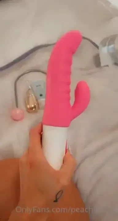 Ma premi re vid o squirt tips 79 ici et je t envoie ma premi re vid o 