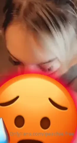 Vid o anal et blowjob il me vien deux fois dans mon petit anus bien 