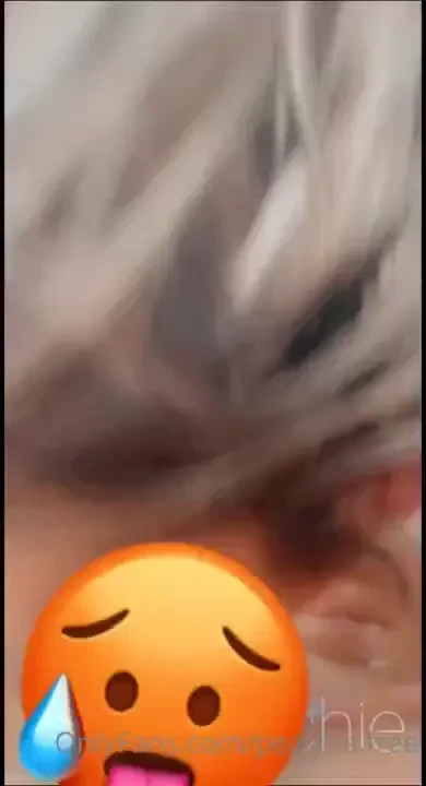 Vid o blowjob fuckface dans ma voiture je le suce comme une vrai 