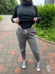 So there we were walking from the car to the entrance of the spa i part 1