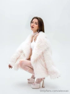 Lia_shinee my tight dripping wet body is begging to be yours come and part 194