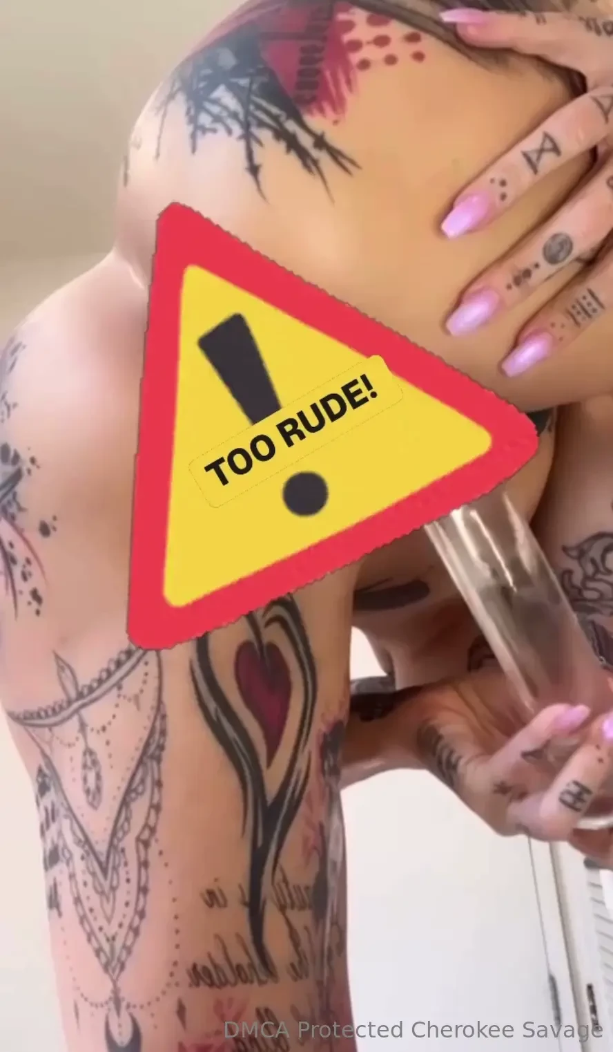 Holy fuck this has got to be the most acrobatic angle to squirt in 