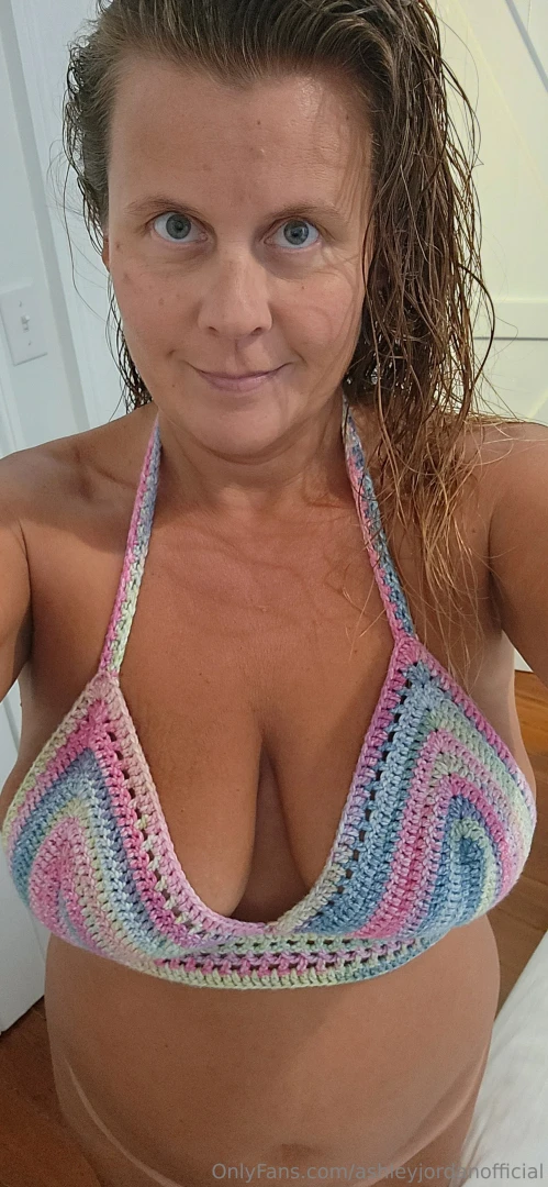 How do you like me without my panties 