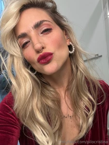 Choose your fave newyearvibes