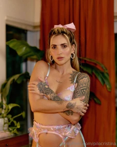 I left a special surprise in your dms papi