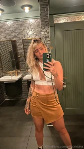 Qu taaaal c mo se me ve este outfiiittt es de hace un a ito pero me