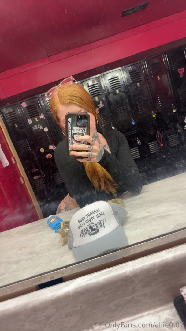 Work was slow today did you go sub to my vip yet alliexxbby 