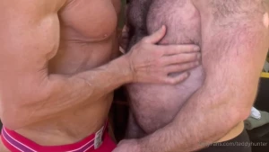 Love a muscle daddy like dallassteelexxx and he knows just how to
