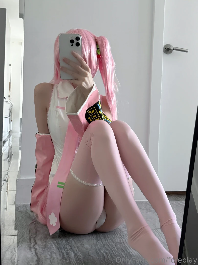 Sakura miku 