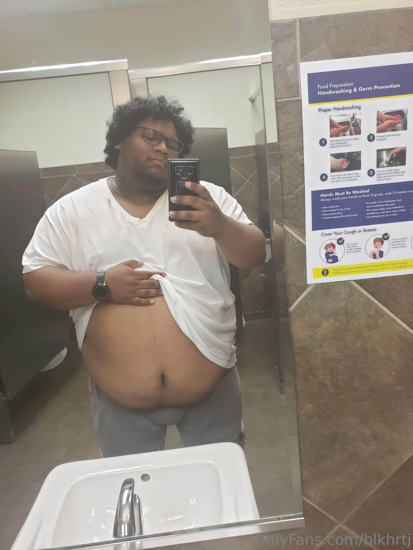 Somebody said these were their favorite pics of me do you think i m 