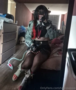 Rat girl reporting for duty