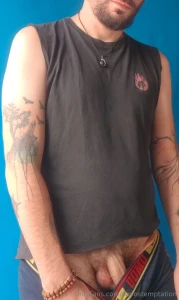 Uffff it s too hot here